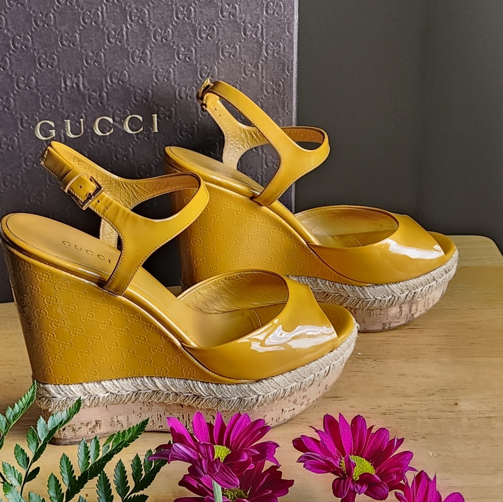 Gucci leather espadrilles wedges